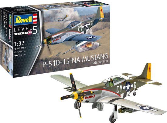 REVELL 1:32 P-51D-15-NA MUSTANG